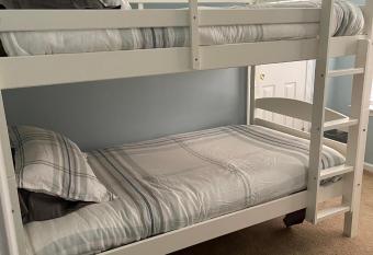 Blabla Lounge allows 18 year olds to book a room