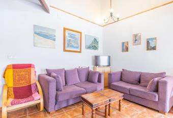 Casa Aitana-abdet -val de Guadalest has Balcony rooms