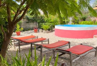 Habibi B&B has Balcony rooms