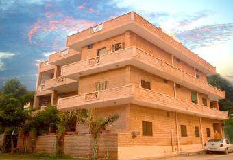 Hotelier Hosts - A Home Stay allows 18 year olds to book a room