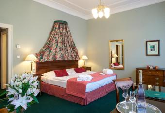 Hotel Liberty has Balcony rooms