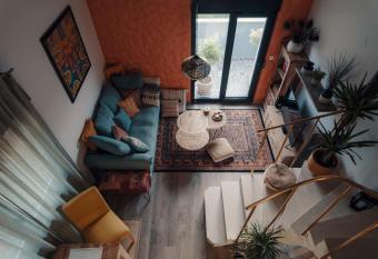 Studio Apartman Bohem allows 18 year olds to book a room