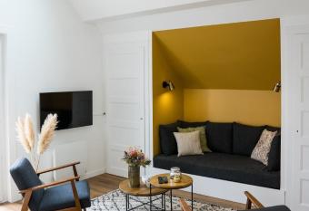 Superbe Loft Rumilly, 2    6 pers, 100 m2, proche ANNECY et AIX LES BAINS has Balcony rooms