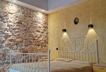 b&b da Alberto has Balcony rooms