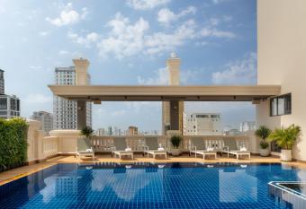 Duong Chan Hotel has Balcony rooms