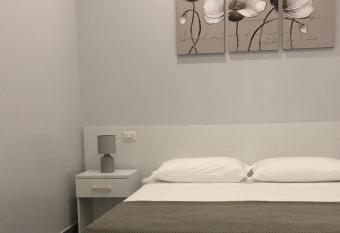 B&B Vittorio Emanuele has Balcony rooms