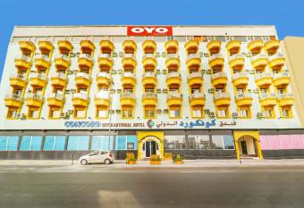 OYO 120 Concord International Hotel allows 18 year olds to book a room