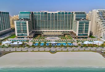 Hilton Dubai Palm Jumeirah has Smoking/Balcony rooms