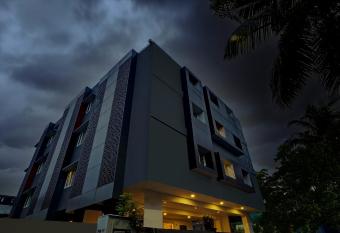 UPAR Hotels Thoraipakkam, OMR allows 18 year olds to book a room