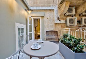 Chateau La Vallette - Grand Harbour Suite has Balcony rooms