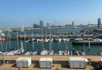 RESIDENTIE ROCKY has Balcony rooms