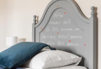 Private House in the villa has Balcony rooms