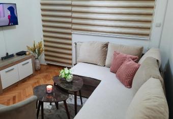 Apartman Sky allows 18 year olds to book a room