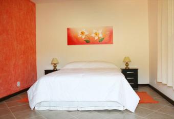 ECO RESORT FASCINA    O has rooms with a private hot tub