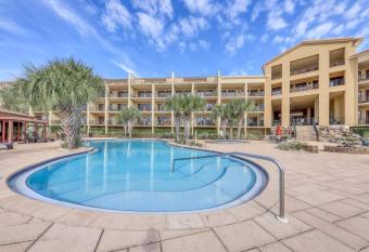Sanctuary by the Sea by TO has Balcony rooms