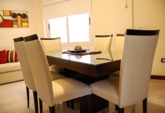 Departamentos Premium Miralejos 3 has Balcony rooms