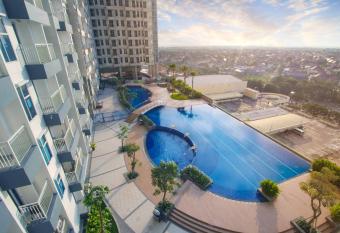 Comfy 2 Bedroom Apt at Anderson Tower has Balcony rooms