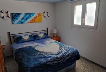 Casa De Juan y Fefa allows 18 year olds to book a room