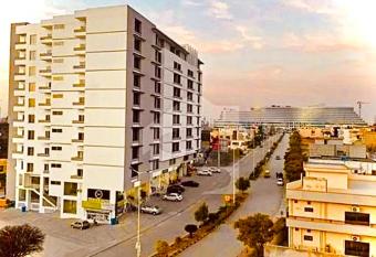 Atrium high Suite 2bed family apartment near Giga Mall has Balcony rooms