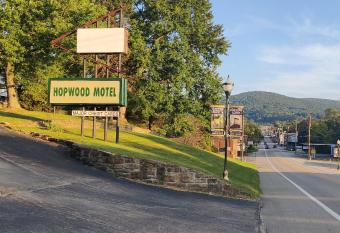 Hopwood Motel allows 18 year olds to book a room