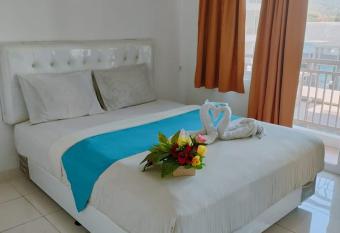 Smart Room At Sentul Tower Apartmen has Balcony rooms