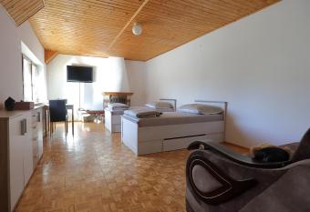 KURP - Pokoje Go  cinne, Noclegi has Balcony rooms