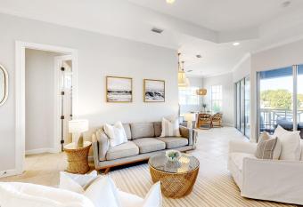 Crystal Cove #301 Wine Down has Balcony rooms