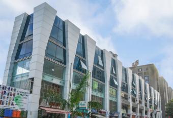 OYO Flagship Hotel Yes allows 18 year olds to book a room