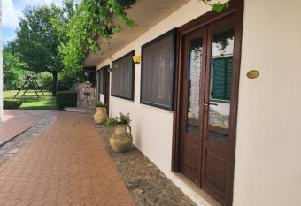 La Cavaiola has Balcony rooms