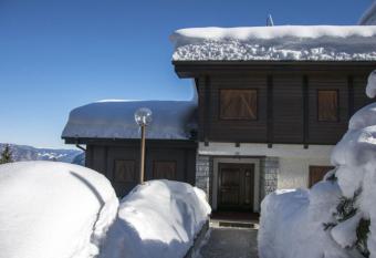 Delizioso appartamento a due passi dalle piste has Balcony rooms