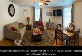 Cozy Historic Getaway allows 18 year olds to book a room