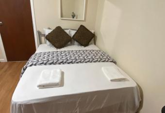 A Great Room in Queens allows 18 year olds to book a room