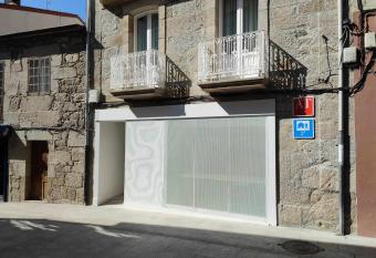 A Pousa do Asma allows 18 year olds to book a room