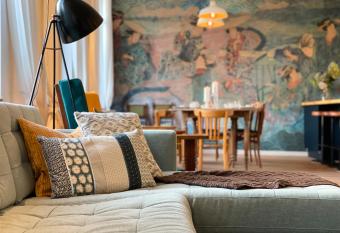 Little Taiwan allows 18 year olds to book a room