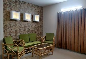 Building #6, Nam village, Banani has Balcony rooms