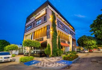 CALIDO Y ACOGEDOR APTOESTUDIO LIVING and COWORKING has Balcony rooms