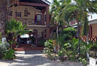 Mary s Boon Beach Plantation Resort & Spa allows 18 year olds to book a room