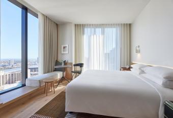 Hyatt Centric Melbourne has Balcony rooms