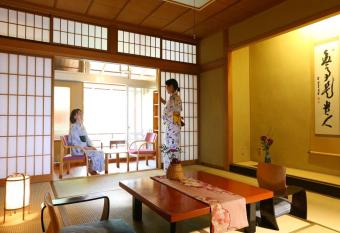 Kamiyamada Hotel allows 18 year olds to book a room