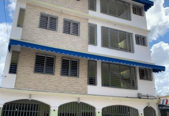 Pacifico Jorge allows 18 year olds to book a room