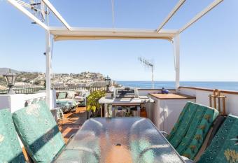 Casa Mia has Balcony rooms