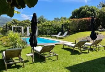 Villa D   Aurora Country Suites allows 18 year olds to book a room