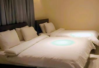 The Elet Business Hotel has Balcony rooms