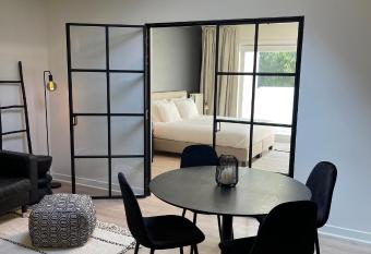 Unique luxury apartment with cosy garden! has Balcony rooms