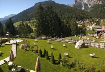 Agritur Agua Biencia allows 18 year olds to book a room