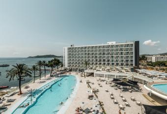 The Ibiza Twiins - 4* Sup has Balcony rooms