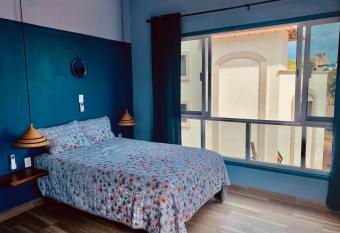 Apartamento 1 allows 18 year olds to book a room