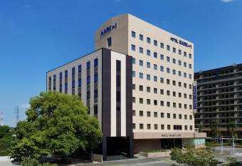 Hotel Mark-1 CNT has Smoking rooms