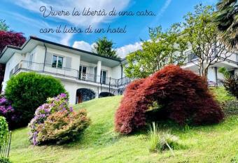 i FAGGI ROSSI - RED BEECH TREES allows 18 year olds to book a room