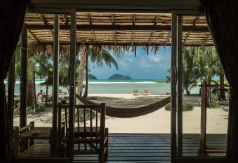 Angkana Hotel Bungalows allows 18 year olds to book a room